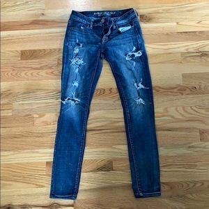 american eagle ripped jeans